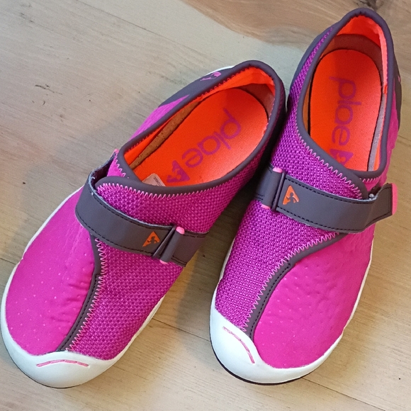 PLAE Other - PLAE Kids Bright Pink Sneakers